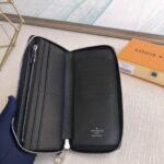 Louis Vuitton Men's Vertical Zip Wallet - Blue - Image 3