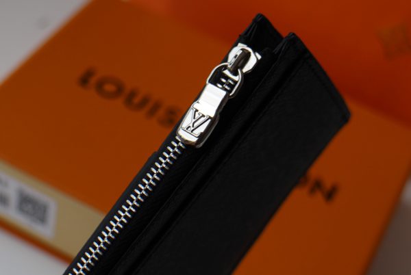 Louis Vuitton New Coin Zipper Card Holder - Black - Image 3