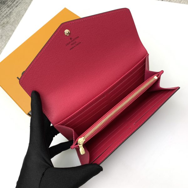 Louis Vuitton Envelope-Style Wallet –  Presbyopia Rose - Image 5