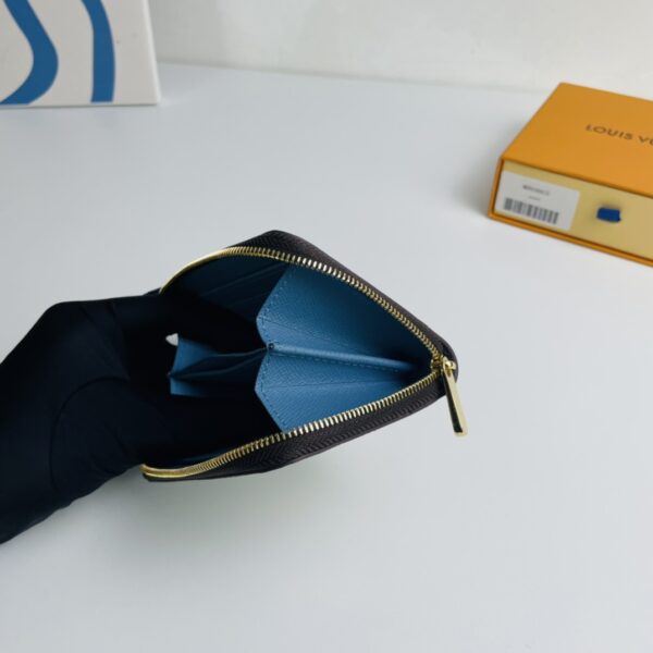 Louis Vuitton Monogram Canvas Zippy Coin Purse - Image 2