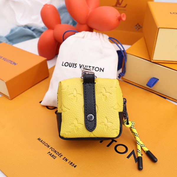 Louis Vuitton Small Bag Pendant Keychain Coin Purse - Image 5