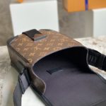 Louis Vuitton Archy Messenger PM Men's Bag - Brown - Image 2