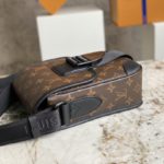 Louis Vuitton Archy Messenger PM Men's Bag - Brown - Image 5
