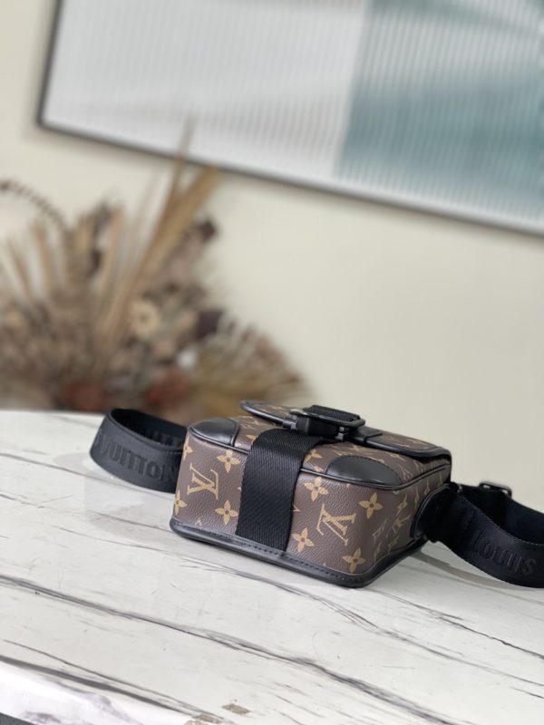 Louis Vuitton Small Archy Messenger Bag - Brown - Image 3