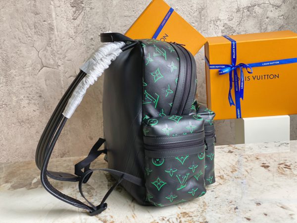 Louis Vuitton Discovery Monogram Backpack in Black - Image 5
