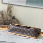 Louis Vuitton Presbyopia Medium-Sized Handbag - Image 4
