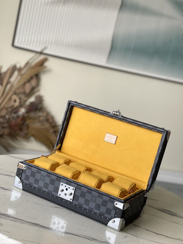 Louis Vuitton Heige Huangli 8-piece Watch Case - Image 8