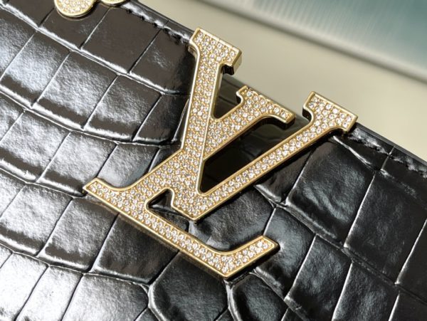 Louis Vuitton Crocodile Pattern Gold Buckle Medium - Image 8