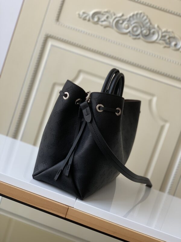 Louis Vuitton Bella Tote Handbag - Black - Image 5
