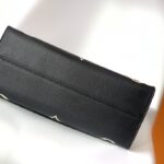 Louis Vuitton ONTHEGO Medium Handbag - Black - Image 3