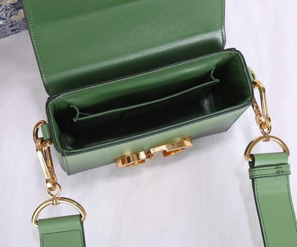 Di0r 30 Montaigne Small Gradient Color Box Bag -  Green - Image 3