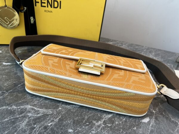 Fendi Vertigo Summer Capsule Handbag - Brown - Image 3