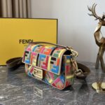 Fendi Baguette Classic Medium Handbag - Heart Shopping - Image 4