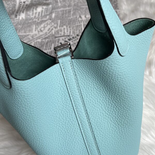 Hermes Picotin 18 Vegetable Basket Handbag - Macron Blue - Image 4