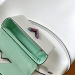 Louis Vuitton Twist Medium Handbag – White - Image 2