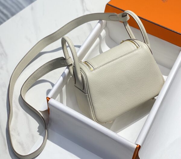 Hermes Mini Lindy Handbags - Wool White - Image 5