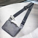 Givenchy Antigona U Camera Bag - Black - Image 3