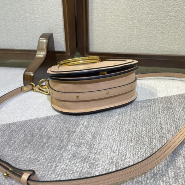 Chloe Small Nile Bracelet Minaudiere Handbag - Cream - Image 3