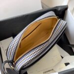 Givenchy BONDD Camera Bag - Black - Image 2