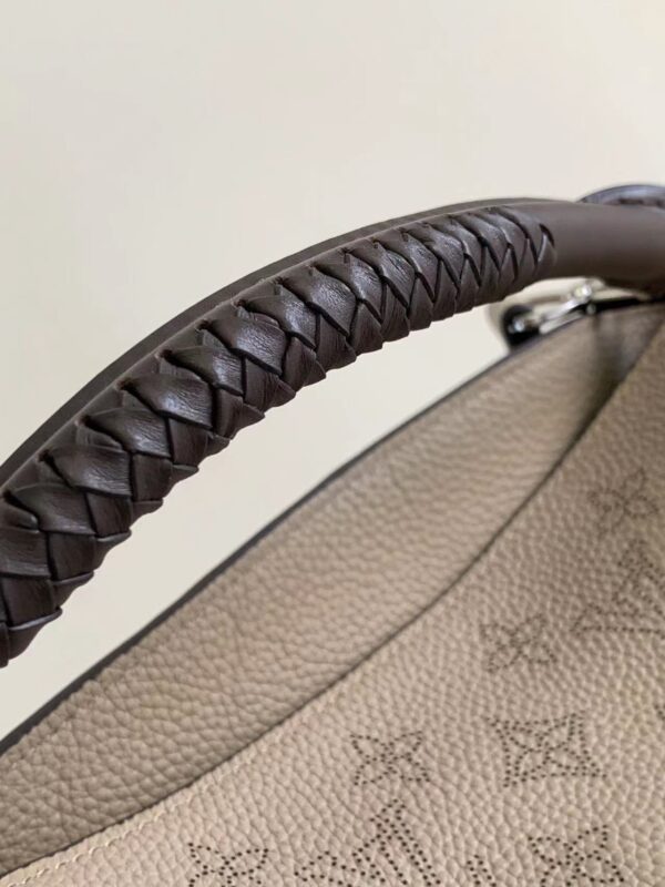 Louis Vuitton Babylone Handbag - Cream - Image 5